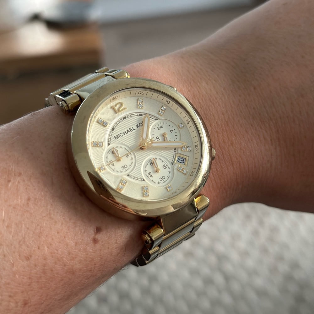 Gold Michael Kors Women’s Wrist Watch